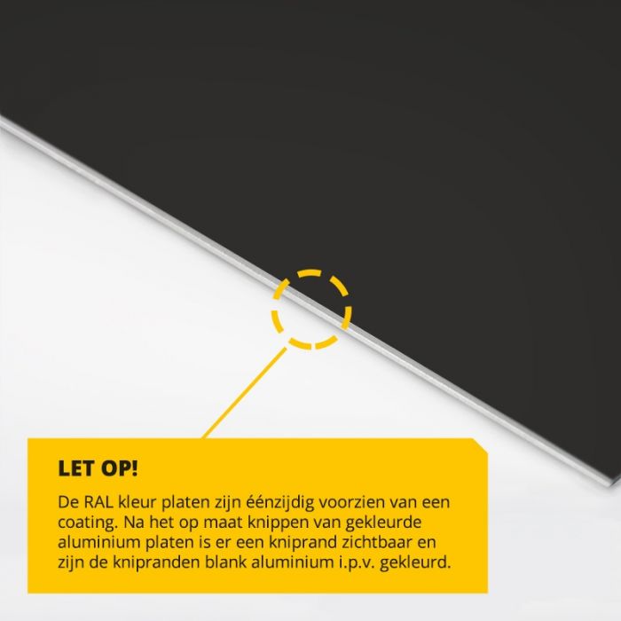 Gelakte aluminium plaat RAL 9005 zijkant